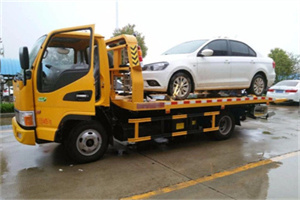 嘉定附近拖车救援24小时服务热线
